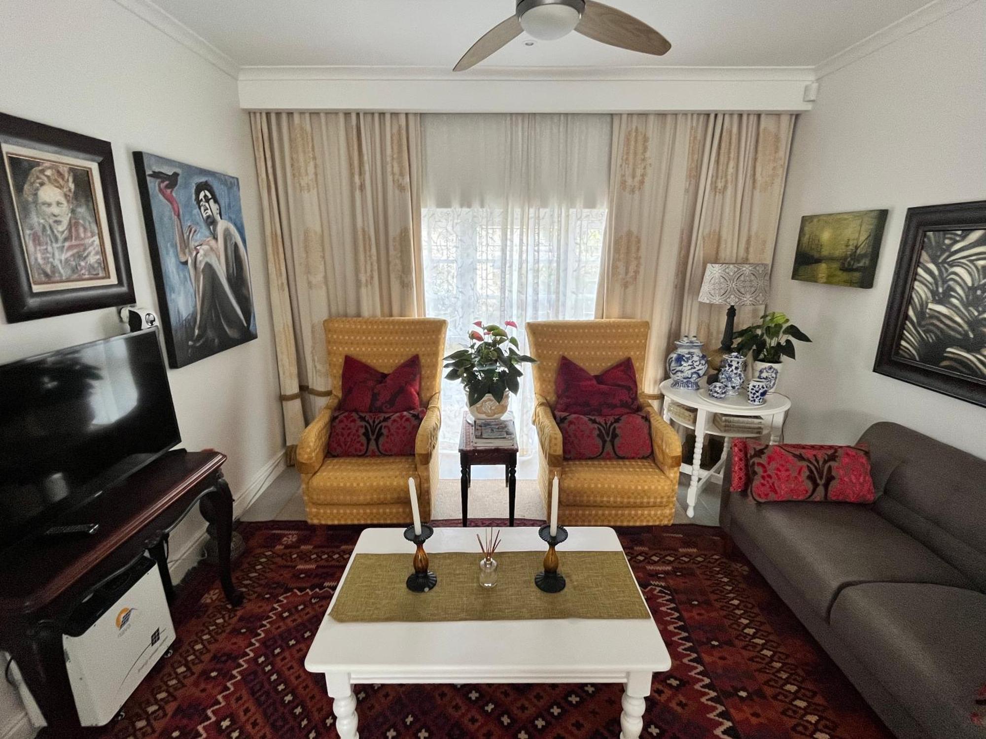 Somerset West Garden Apartments 2 외부 사진
