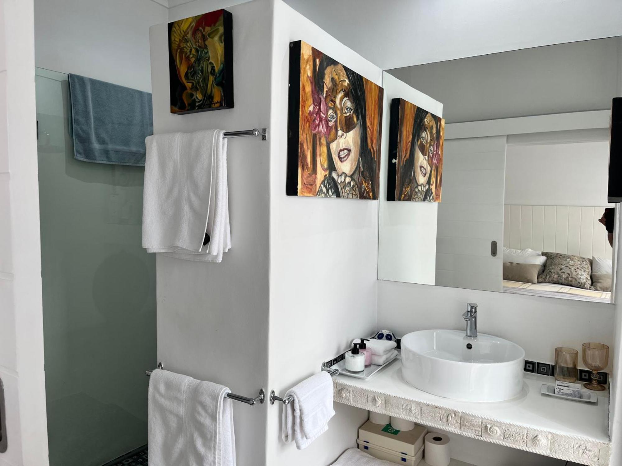 Somerset West Garden Apartments 2 외부 사진